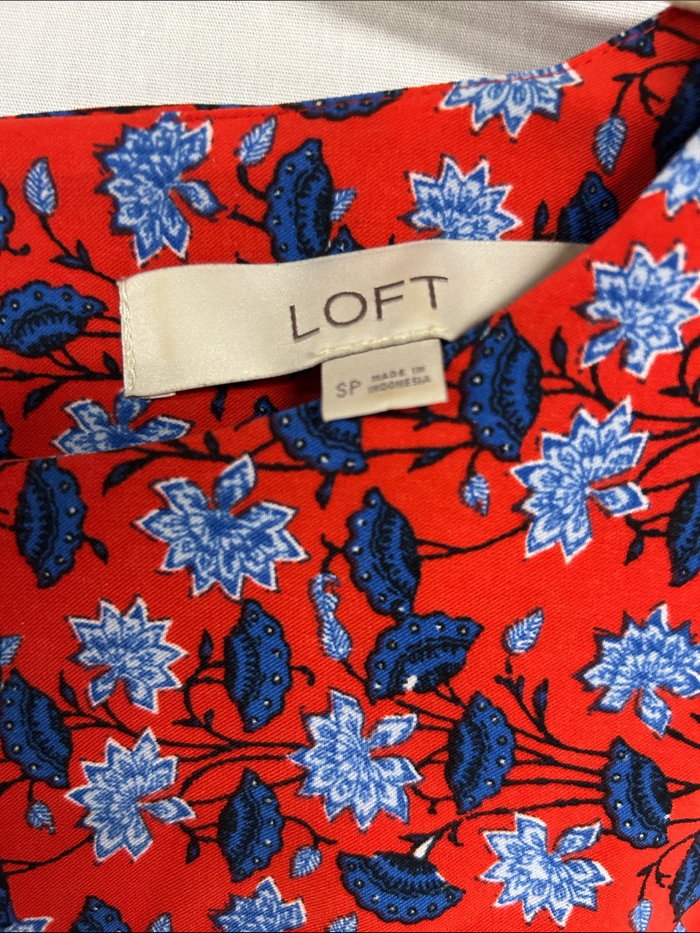 LOFT Petite Small Red Blue Floral Border Print Shift Dress - Picture 2 of 4